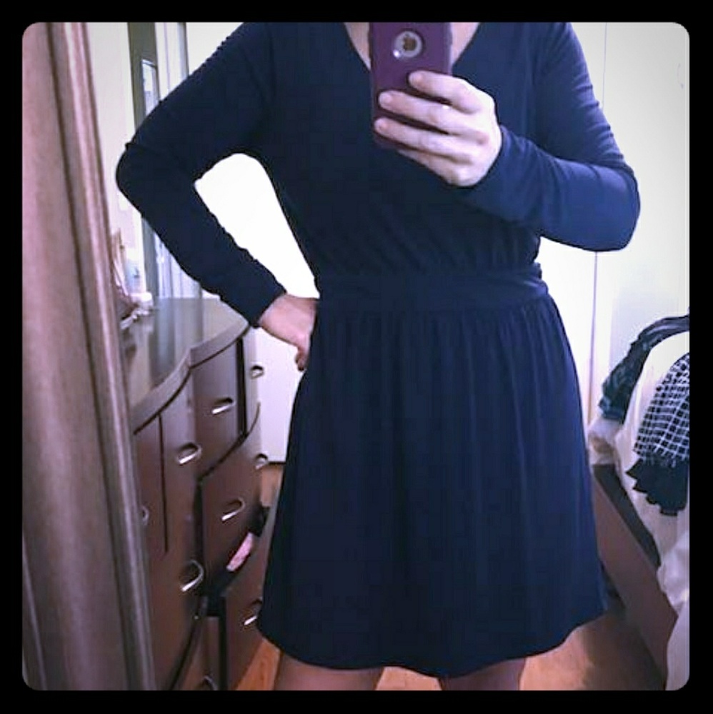 Charming Charlie long sleeve navy dress